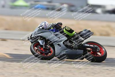 media/Apr-18-2025-CVMA Friday Practice (Fri) [[88baa45499]]/Racer 3/Session 5 (Turn 14 Tip In)/